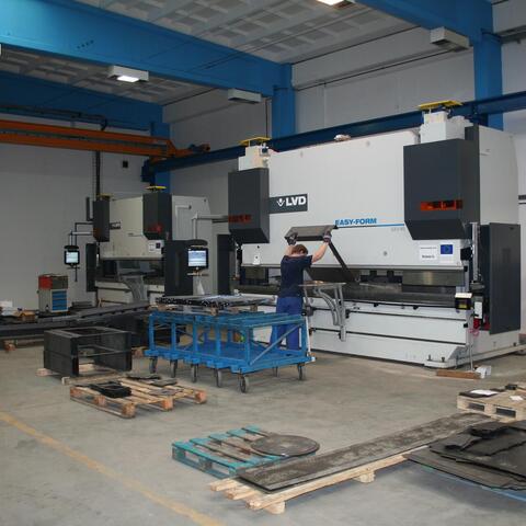 Bending sheets HOUFEK